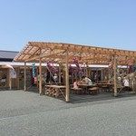 さんさん商店街