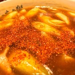 味奈登庵 - カレー南蛮そばには唐辛子だ！   
      ブチまけろ！  #BCMKR!