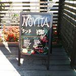 PIZZA＆CAFE NOVITA - ランチ時の看板
