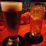 バー・オモプラッタ - 生ビールとジンジャーエール