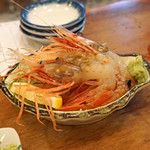 魚三酒場 - ボタンエビ