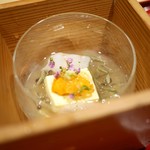 銀座 しのはら - 胡麻豆腐、牡丹海老（噴火湾）、赤うに（余市）、じゅんさい