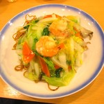 551蓬莱 - 海鮮焼きそば９７０円