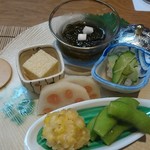 尾頭橋すみや - 八寸 くろも、南蛮漬け、明太子蓮根、とうもろこし、枝豆