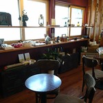 篠路まちづくりテラス 和氣藍々 - 店内　手芸品や野菜あり