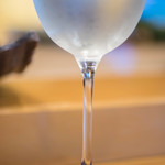 三笠鮨 - 高脚杯（ぐらす）に掃愁帚（さけ）