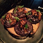 ラ・ボンヌターブル - 