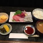 魚盛 - ★本日のランチ 刺身（まぐろ・平目・あじ・しらす）★