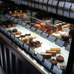 パティスリージラフ - ショーケース