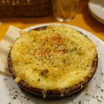 YAICHIRO - 新じゃがのマッシュポテトとトロトロチーズのオーブン焼