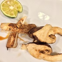 定谷 - 松茸