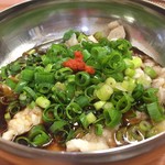 鉄板焼 豚肉ホルモン専門店 おっきん - アキレス酢の物