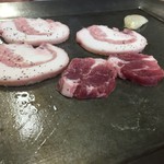 鉄板焼 豚肉ホルモン専門店 おっきん - カシラ