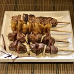 焼鳥武蔵 - レバー、砂肝、鶏皮です。