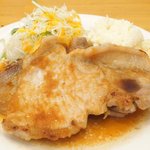 キッチンれん - 豚生姜焼き 900円