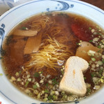 明華園 - 料理写真:ラーメン ¥400