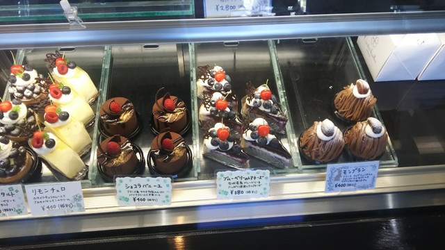 パティスリー キャトル フィユ 延方 ケーキ 食べログ