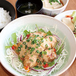 旬菜うちごはん 菜々家 - 【期間限定】鶏のきざみ柚子マヨネーズ和え定食 〜おかずサラダ風〜