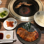 Yakiniku Gyuukaku - 