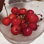 ビストロ　アギャット - 山形県産さくらんぼ