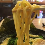 町田商店 - 麺リフト