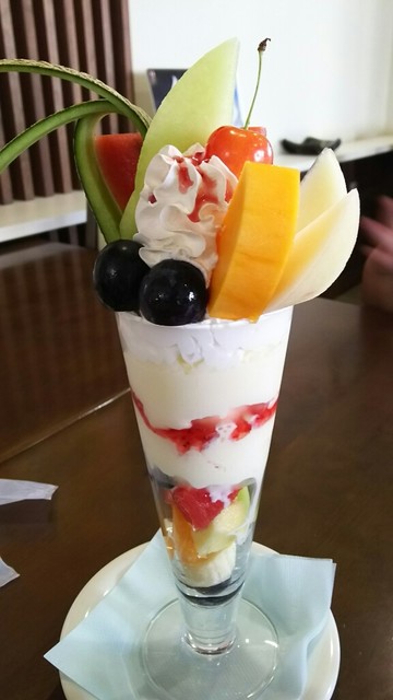 津久見屋果實店 高鍋 フルーツパーラー 食べログ