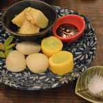 縁の鈴なり - 大将おまかせの夏野菜盛り（ズッキーニ、ジャガバター、ニンニク）