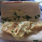 阜杭豆漿 - 厚餅夾蛋の中身