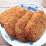 マルチョウ渡辺精肉店 - コロッケ