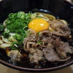 伊勢うどん　太田屋 - 伊勢肉月見うどん