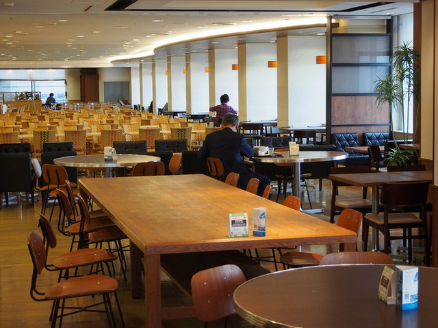 East Caravan photo 4