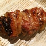 鳥しき - 波（首の皮）