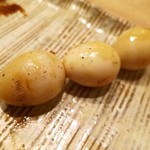 鳥しき - 白玉（ウズラの卵）