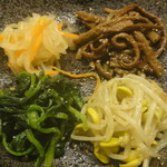 焼肉虎龍 浪漫亭ROMANTEI - ナムル盛り合わせ