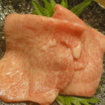 焼肉虎龍 浪漫亭ROMANTEI - 牛タン刺し