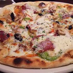 PASTA HOUSE AW kitchen - 1707_PASTA HOUSE AW kitchen Jakarta_PIZZA MEAT LOVERS@145,000Rp(ピッツァ肉多) 