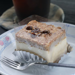 お菓子工房 十三夜 - ベルギービールのムースケーキ