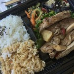 KITCHEN パッケ - 国産豚肩のポシェ