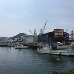 回転寿司すしえもん 宇和島本店 - 本店は港のすぐそば。