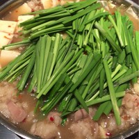 博多もつ鍋 やま中 赤坂店 - 牛もつ鍋（しょう油味）