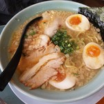 しょうゆとんこつ