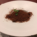 日本料理 TOBIUME - 黒糖を土に見立てた水菓子