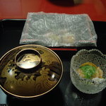 花月 - 最初はお椀をいただいてからお料理へ