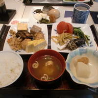 花ごよみ  東京 - 味付けも品揃えも大満足の和食バイキング