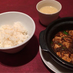 ジョーズ シャンハイ ニューヨーク - スパイシー麻婆豆腐