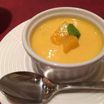 ジョーズ シャンハイ ニューヨーク - フレッシュマンゴープリンのアップ