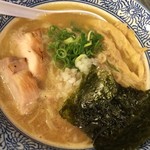 濃厚鶏白湯らーめん 麺屋 正富 - 