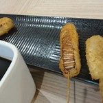 串処かりや - 串かつ(牛肉) / たまネギ 