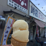 たこ八 - 峠店のアイス、ダブル。ナント110円！