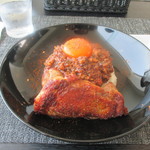 Café des épices  - チリ・チリ　チキン乗せ　1840円